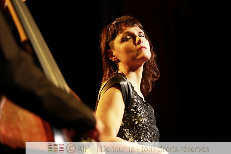 MUSICA NUDA
