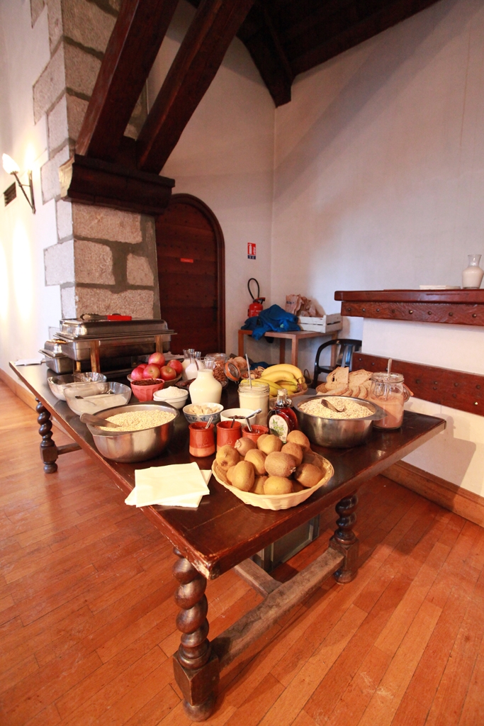 Cabaret Brunch Aqueles