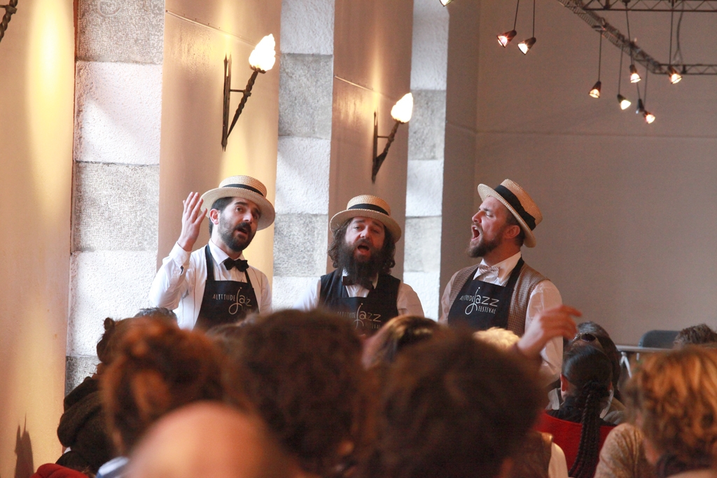 Cabaret Brunch Aqueles