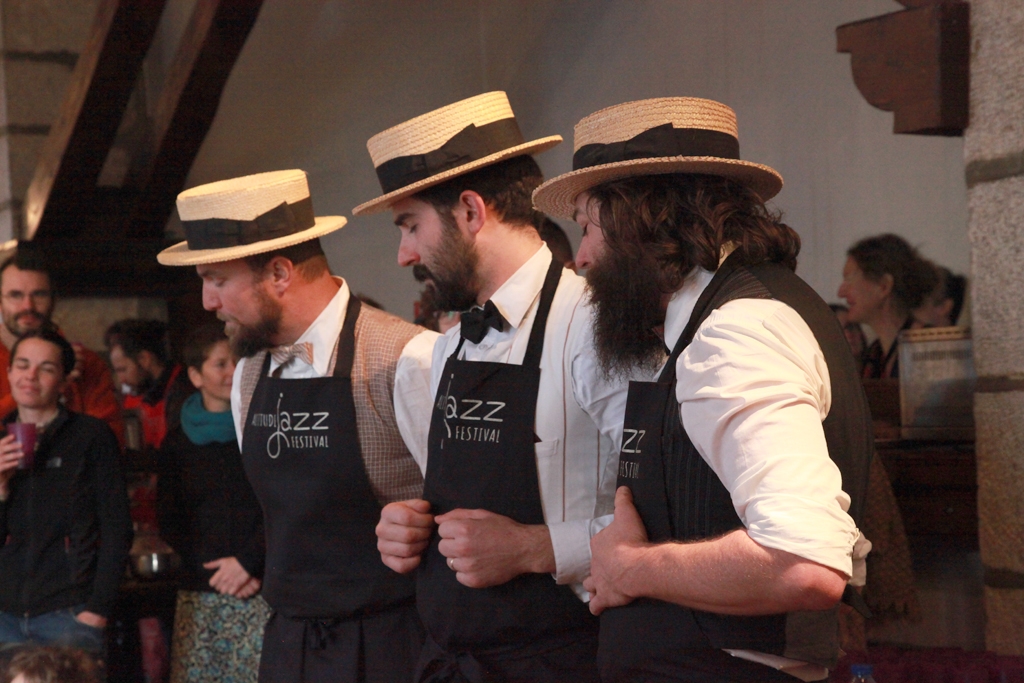 Cabaret Brunch Aqueles
