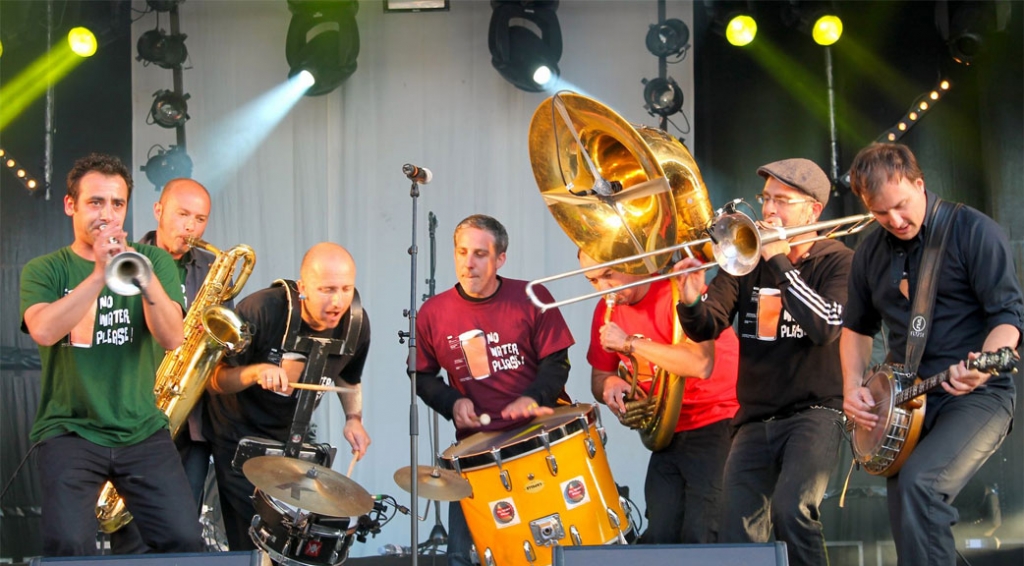 No Water Please en concert à l Altitude Jazz Festival
